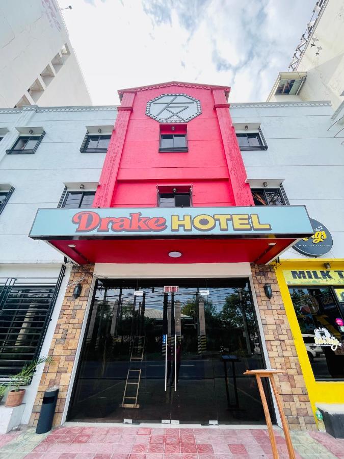 Drake Hotel Angeles City Zewnętrze zdjęcie
